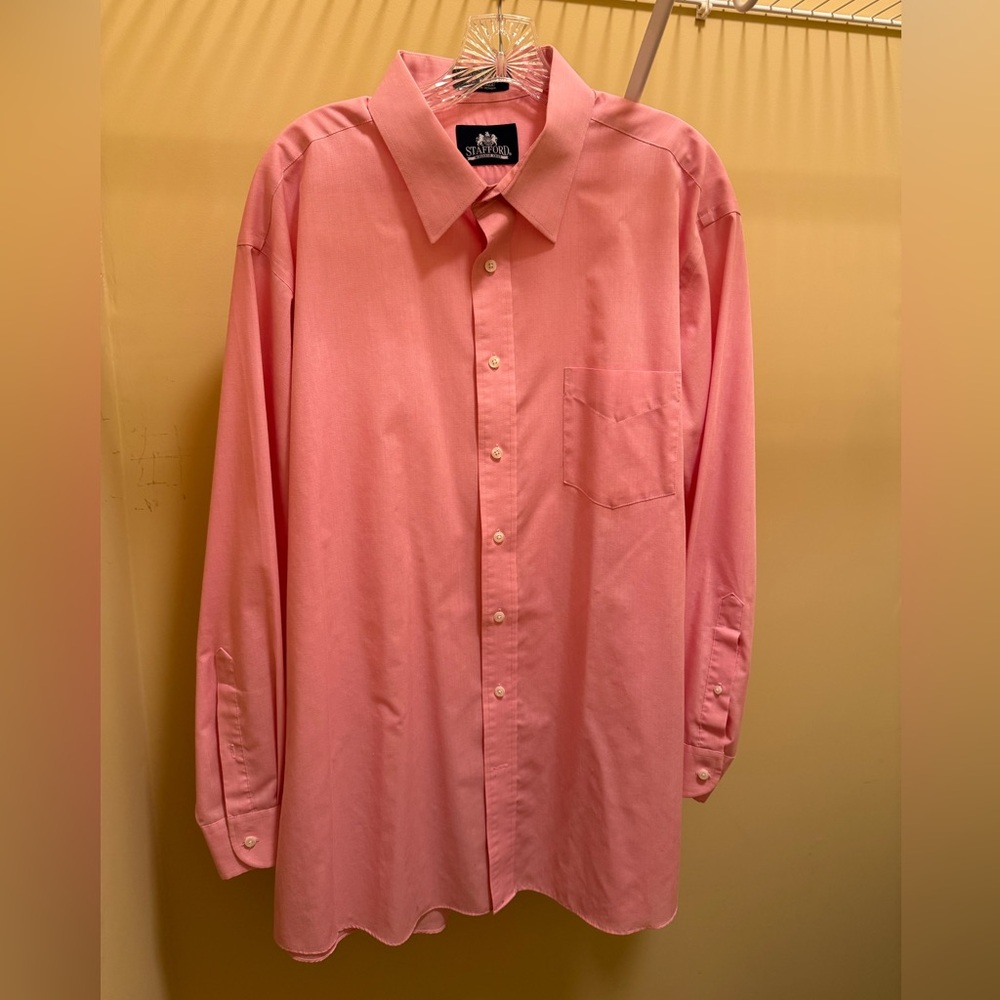 Stafford Men's Light Pink Wrinkle Free Button-Up Dress Shirt